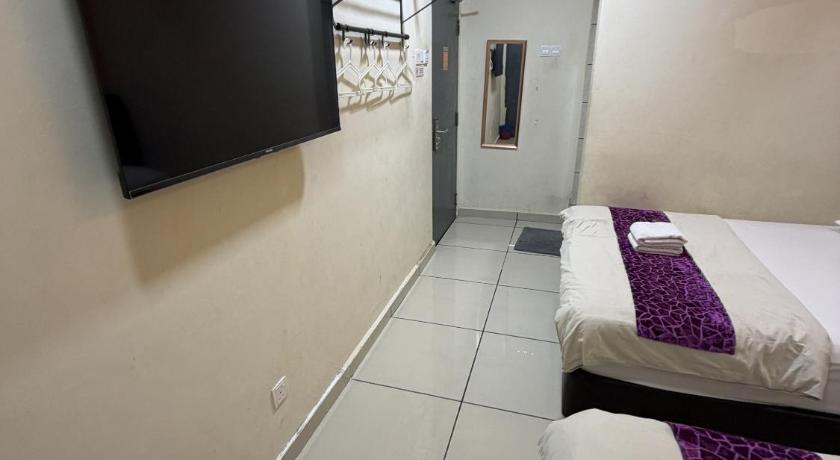 Image of Suite family 3