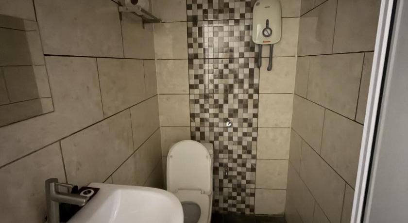 Image of Standard Single Room 5