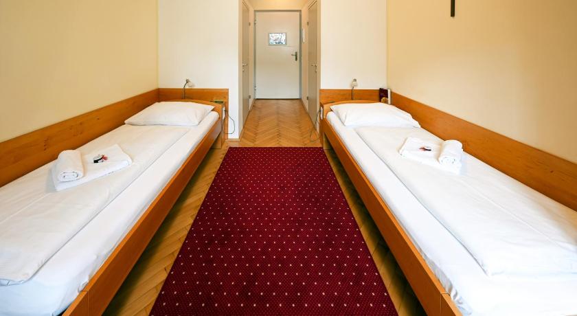 Standard szoba 2 külön ággyal (Standard Twin Room) fotója 0