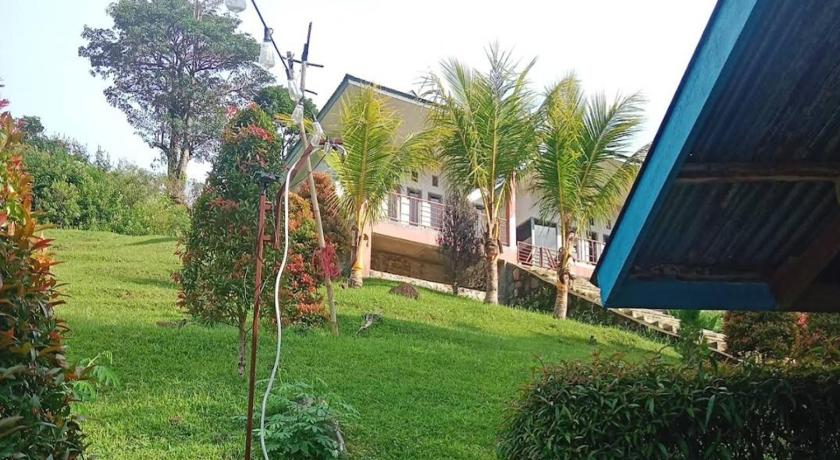 Tampilan Moon Bungalow 2