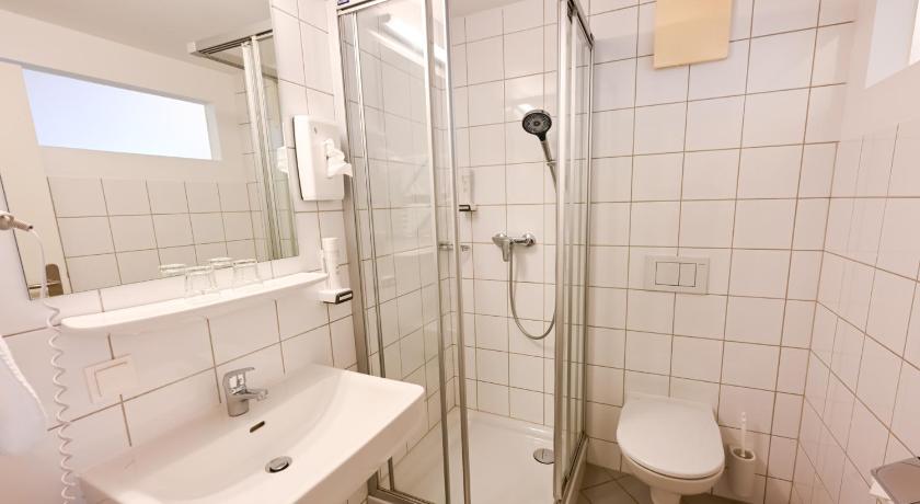 Kétszemélyes classic szoba (Classic Double Room) fotója 8