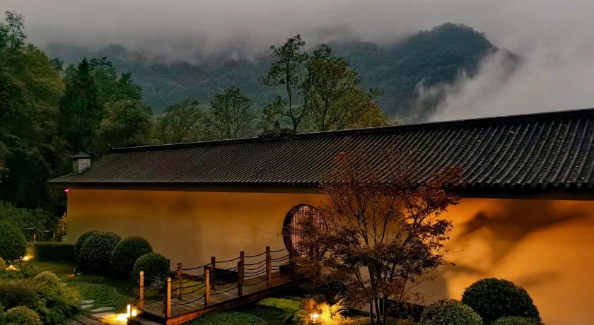 청두 / 성도 Qingcheng Mountain Wujing Mountain Residence 호텔 스위트룸
