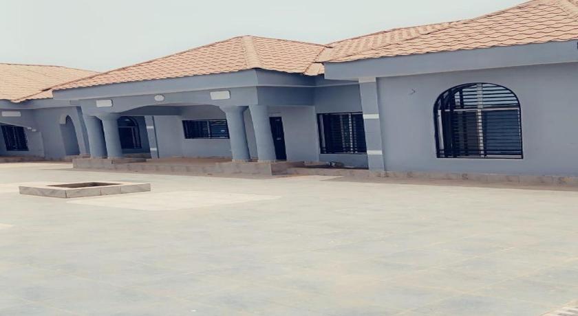 Zahra Suites