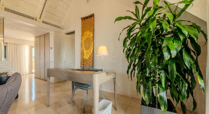 รูปของImperial Amaral King Suite with Terrace and Spa Bath - Ocean View 15