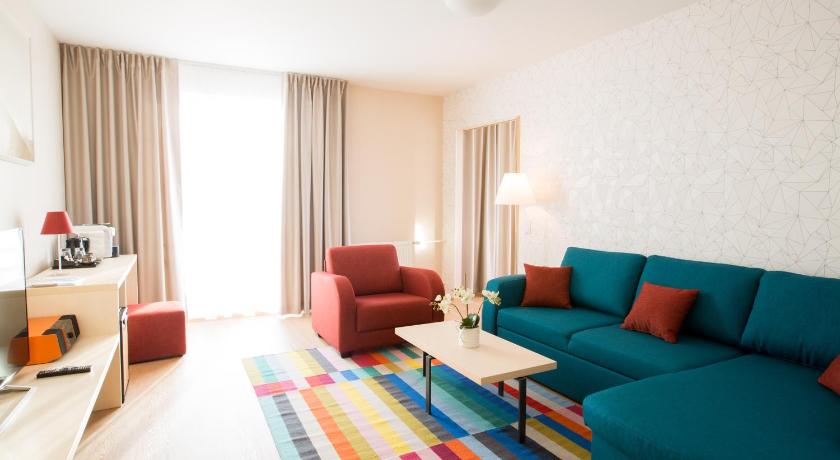 Image of Suite with Spa Access 1