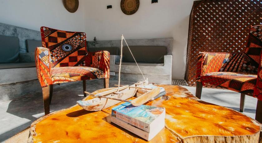 Aquelia Rose Hotel - image 9