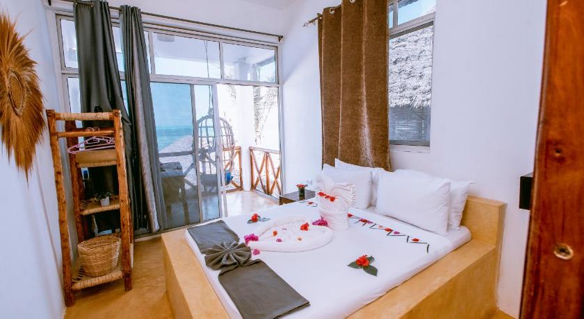 Aquelia Rose Hotel - image 13