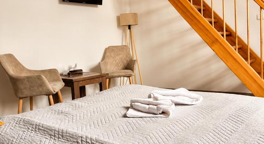 Image of Two-Bedroom Suite 4