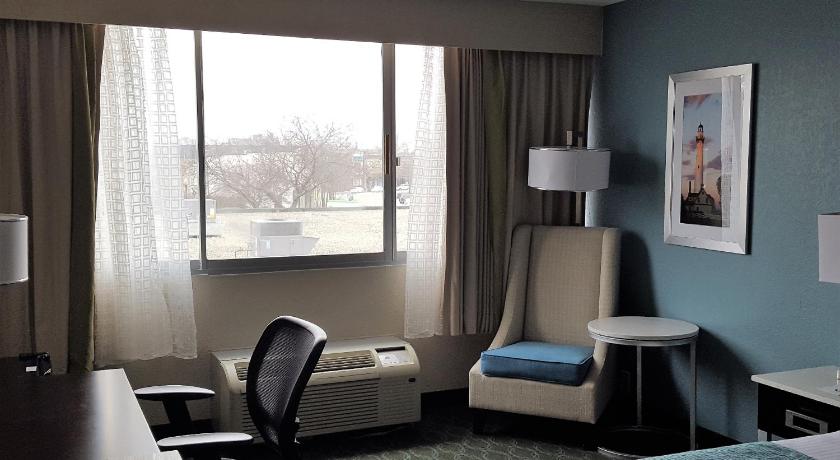 Wyndham Garden Kenosha Harborside