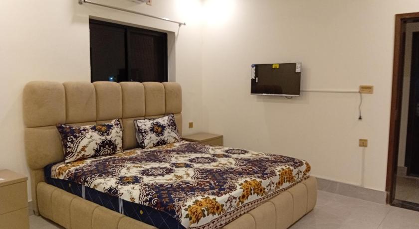 SI Family Hotel Johar Town Lahore - image 6