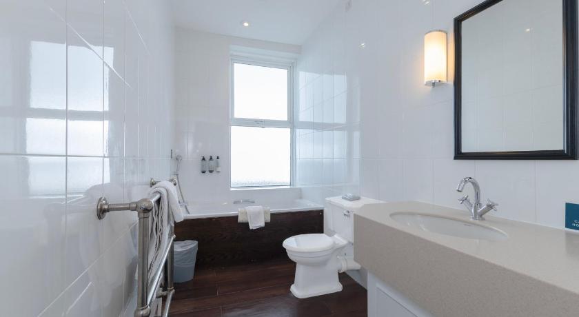 Image of Suite with Sea View 8