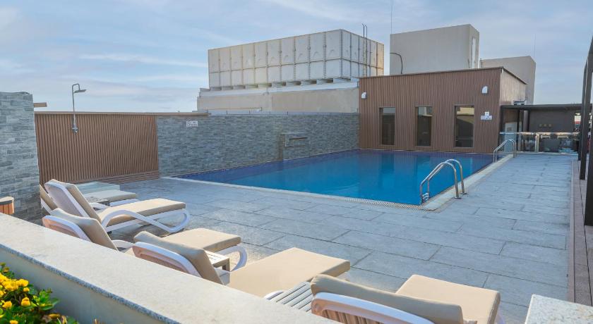 The Grand Lux Hotel - image 13