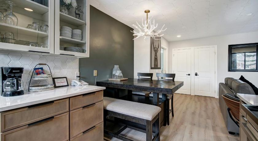 Image of Deluxe Apartment 1