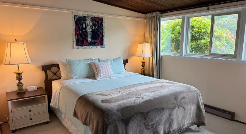 Image of One-Bedroom House 13