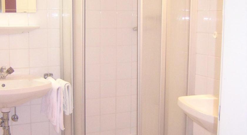 Image of Single Room 13