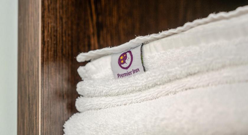 Image of Universally Accessible Room 9