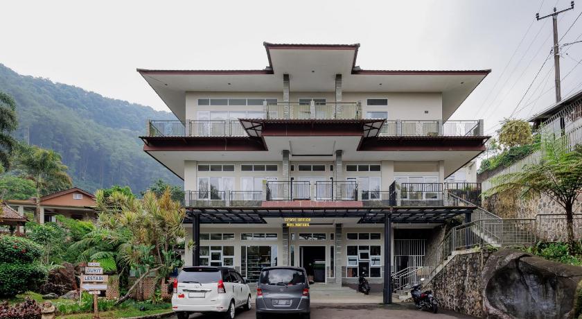 RedDoorz @ Cisarua Puncak Bogor - image 6