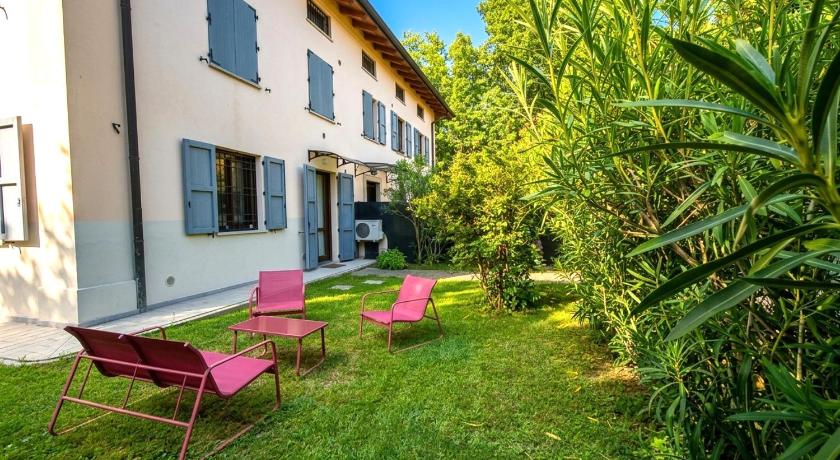 Osvaldo - parcheggio e giardino privato