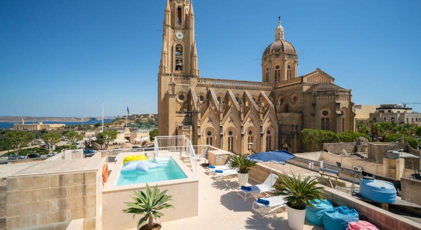 The White Knight Premium Boutique Hotel