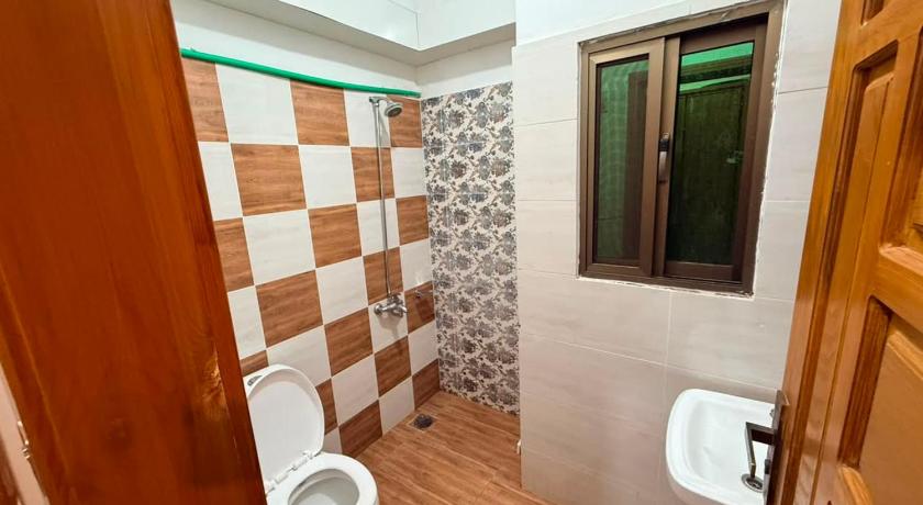 Istanbul Inn - image 12