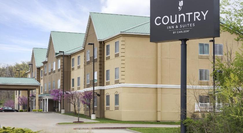 Country Inn & Suites by Radisson, Columbia, MO