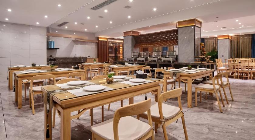 Zhangjiajie Lijing Boutique Hotel-Superior Class-Entrance of Baofeng Lake-English Support-Self-Servi