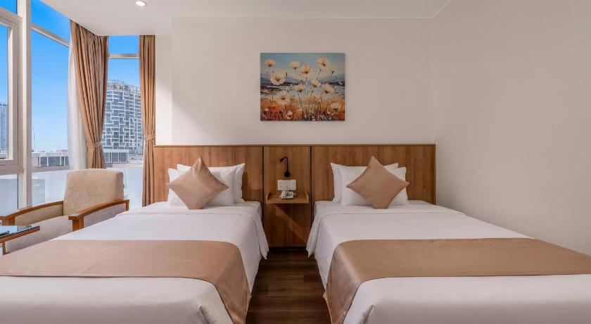 Image of Superior - 2 Beds 4
