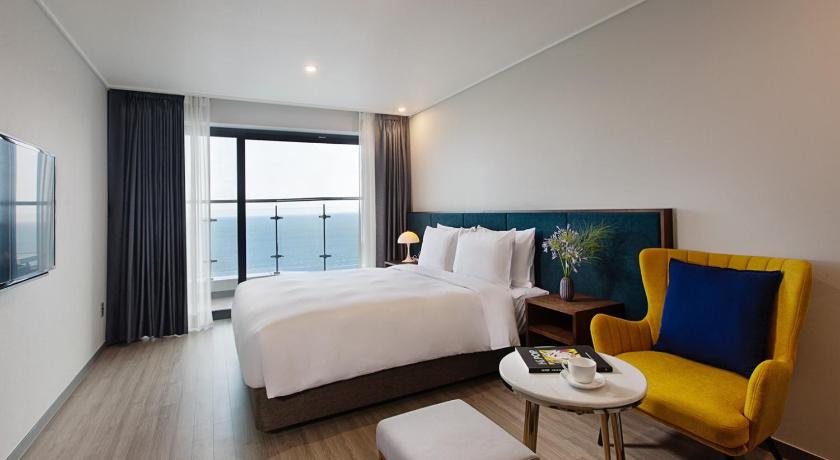 Busan Yeongmu Parade Hotel Haeundae Beach - image 13