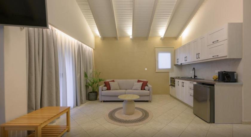 Image of Standard Suite 8