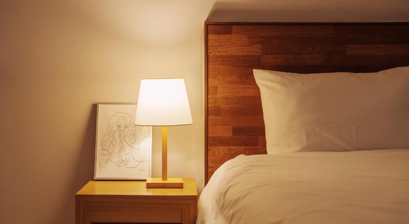 Image of One-Bedroom House 2 8
