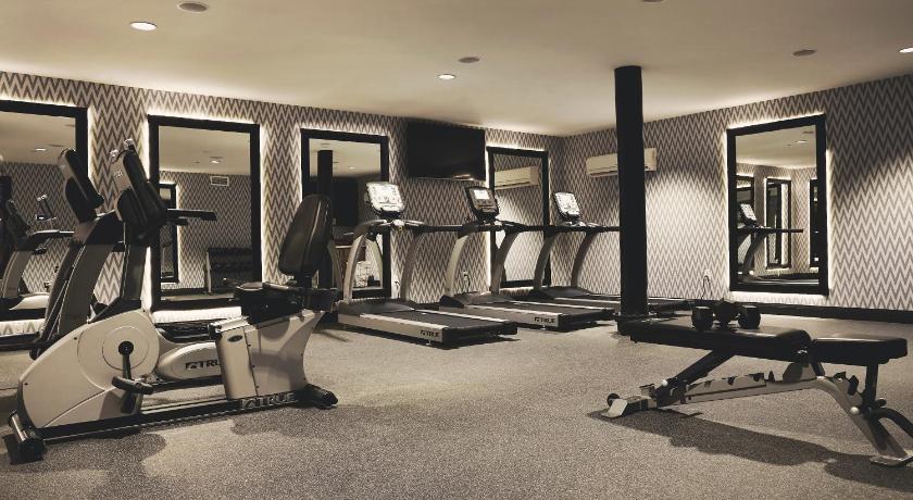 スプリングフィールド (ミズーリ州) Hotel Vandivort 4つ星 ホテル スイート