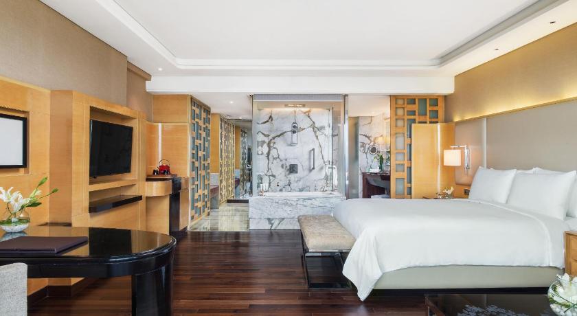 Image of Executive lounge access, Executive Guest room, 1 King 0