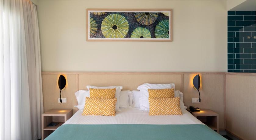 Double Room with Frontal Sea View - My Favorite Club fotója 6