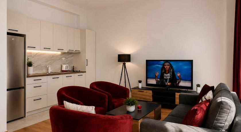 M&M Apartments