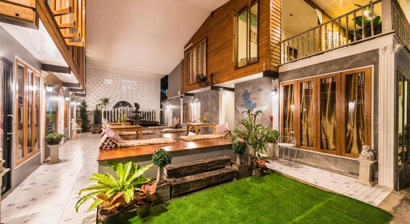 スコータイ Aen Guy Boutique Hotel 3つ星 ホテル スイート