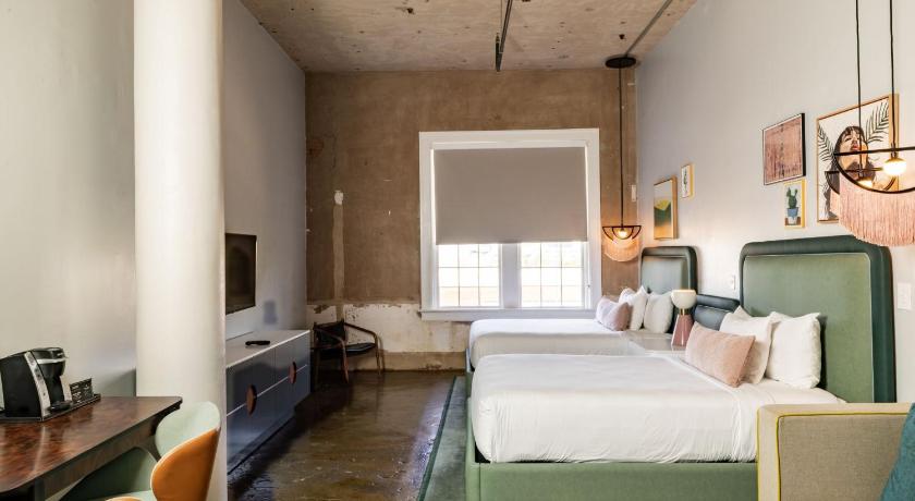 Afbeelding van Kamer met 2 Queensize Bedden - Geschikt voor Gasten met een Lichamelijke Beperking (Queen Room with Two Queen Beds - Disability Access) 5