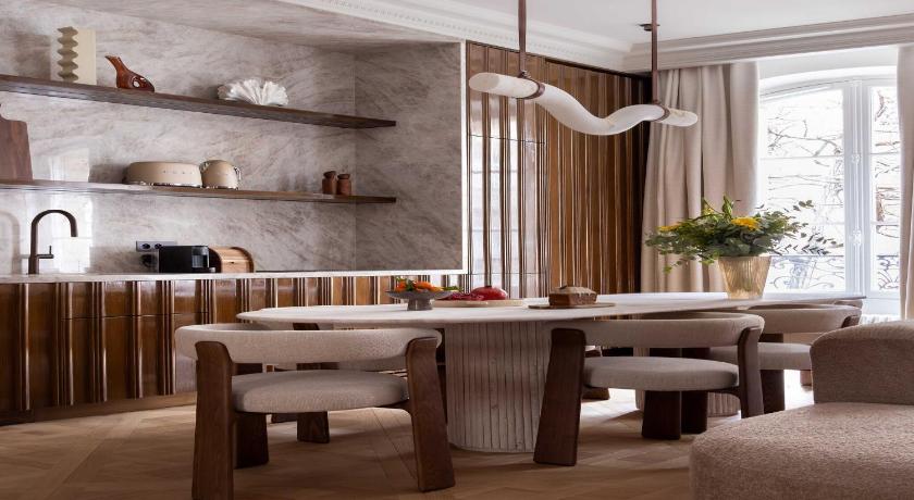 Luxury A C Apt - 10P 4BDR - Arc de Triomphe - image 4
