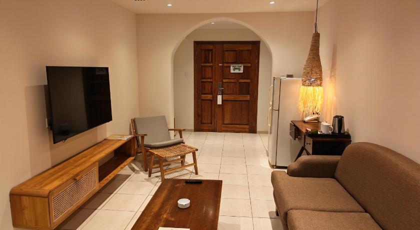 Image of Standard Suite 4