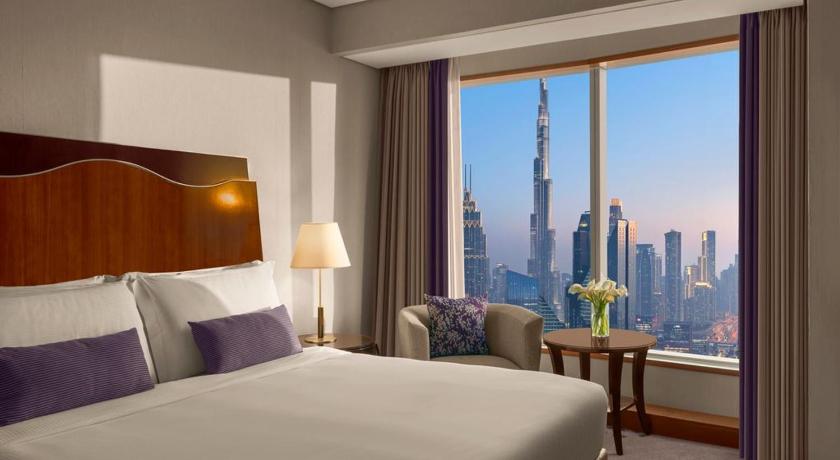 Image of Burj Khalifa View Room with King Bed 3