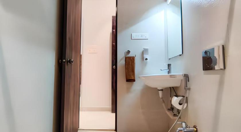 Stay by Insata Hospitality - Kolkata - image 15