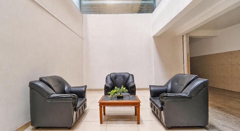 FabHotel Sca - Gandhipuram - image 12