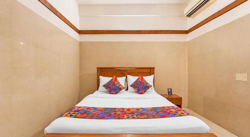 FabHotel Sca - Gandhipuram - image 27