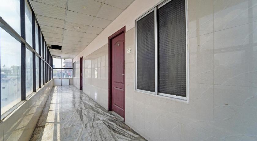 FabHotel Sca - Gandhipuram - image 19