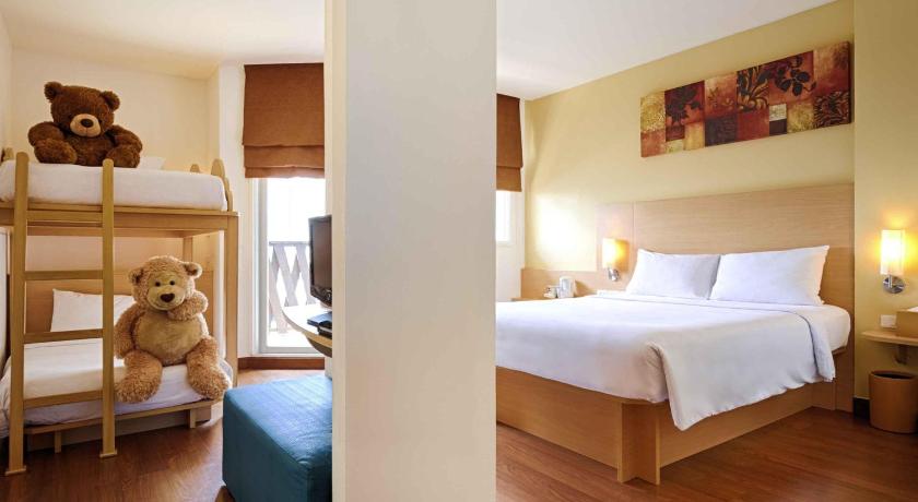 รูปของห้องสำหรับครอบครัว เตียงใหญ่และเตียงสองชั้น (Family 1 Double and 1 Bunk Bed) 0