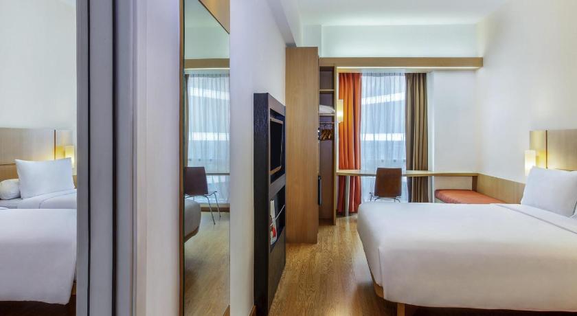 Image of Standard Queen Room 3