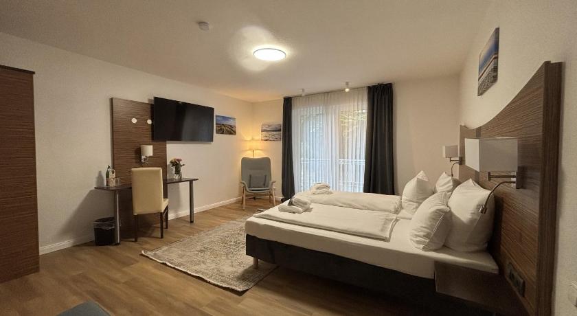 Image of Standard Double Room 0