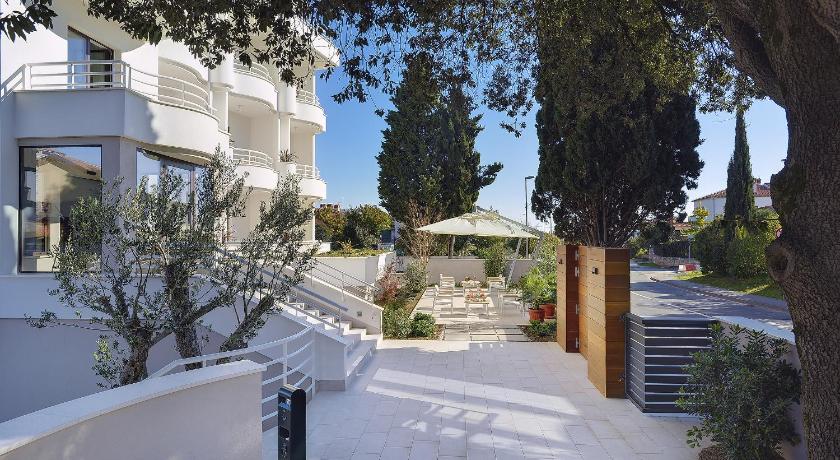 Residence Rovinj — Hotel in Rovinj