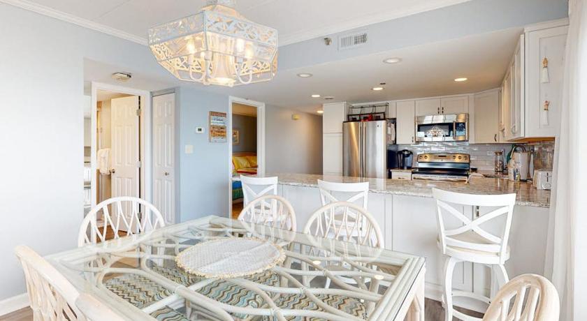 Marigot Beach Suites - image 17
