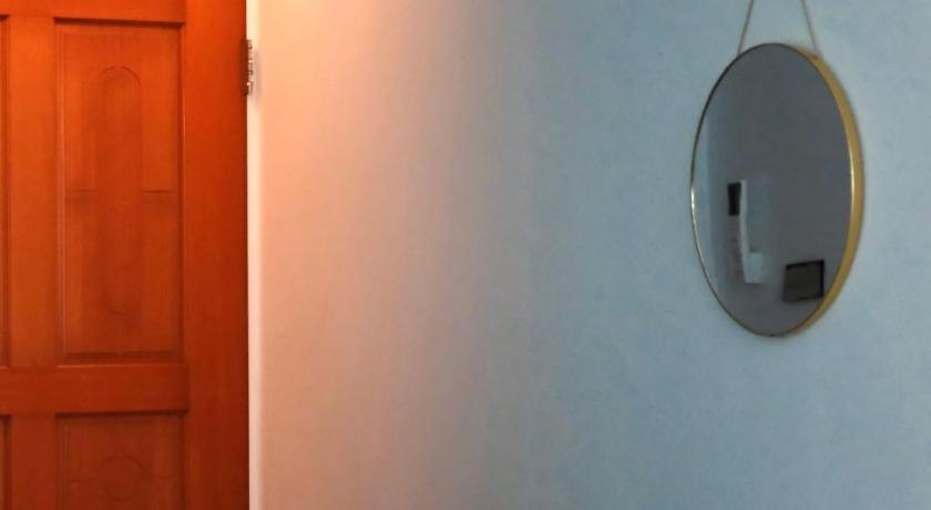 Image of Deluxe Family Suite 14