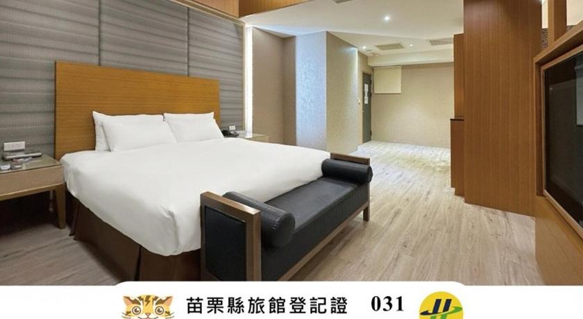 Image of Quadruple Room with Bath 0